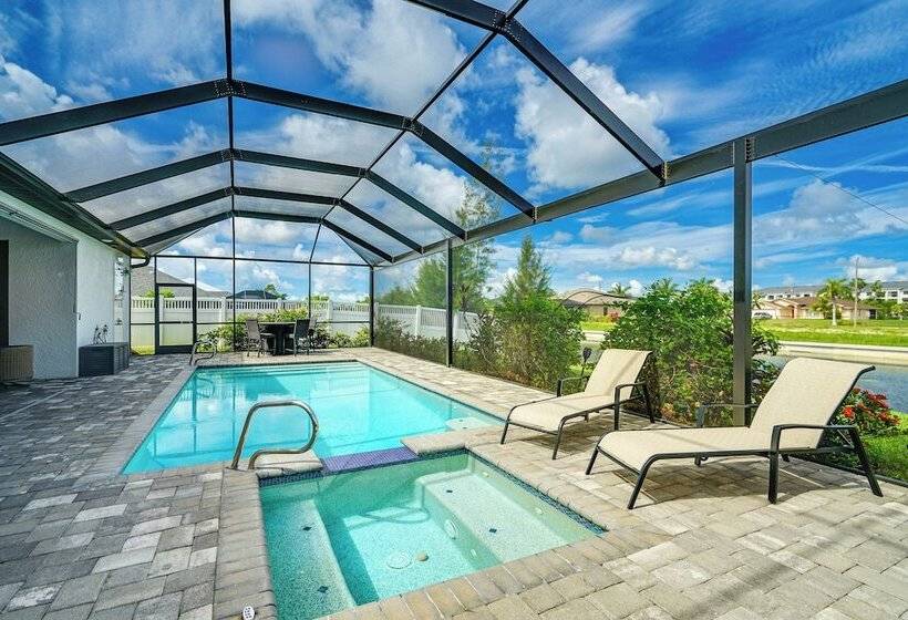 5 Mi To Beach: Family Retreat In Cape Coral