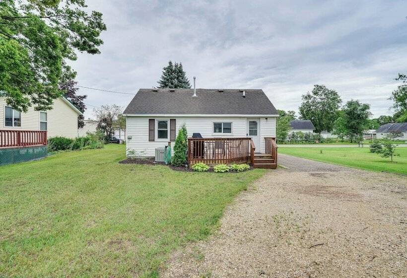 Charming Pepin Home Near Mississippi River!