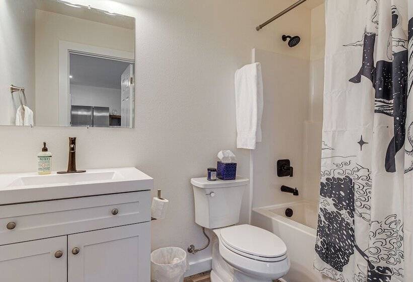 Charming Westport Abode W/ Hot Tub, Deck & Yard!