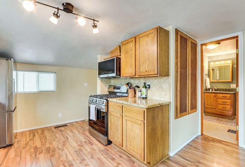 Coeur D Alene Cottage ~ 1 Mi To Downtown!