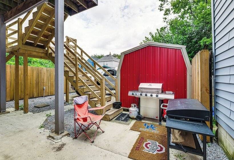 Covington Home W/ Patio   3 Mi To Cincinnati!