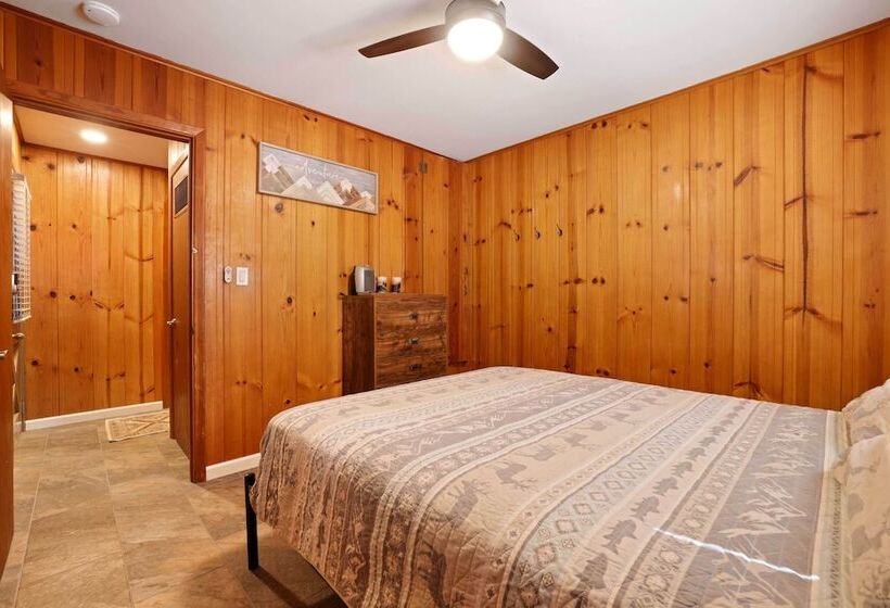 6 Mi To Pinecrest Lake: Cozy Cabin In Cold Springs