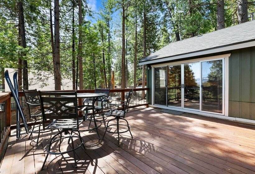 6 Mi To Pinecrest Lake: Cozy Cabin In Cold Springs
