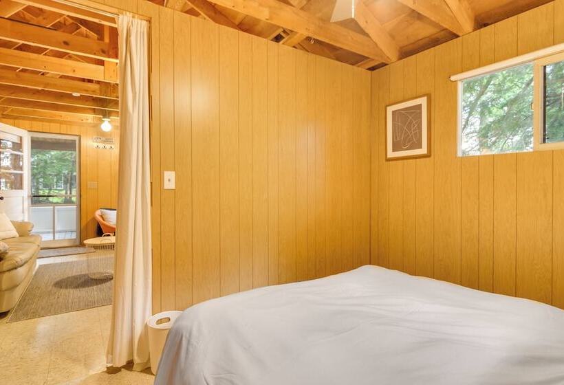 Private Dock On Messalonskee Lake: Cozy Cottage!