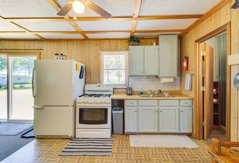 Garrison Cabin On Mille Lacs Lake W/ Shared Dock!