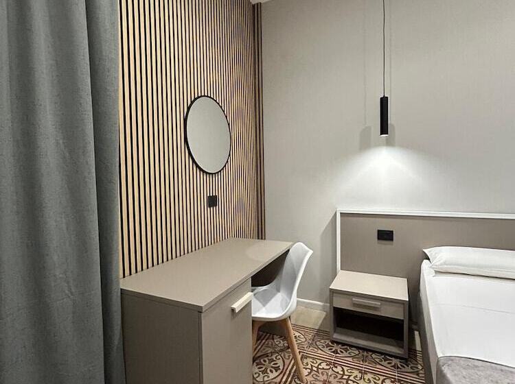 Dana Rooms Bed And Breakfast