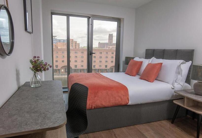 Dockside Aparthotel, Best Western Signature Collection