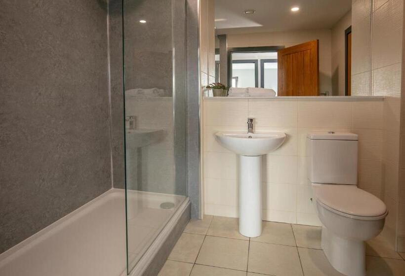 Dockside Aparthotel, Best Western Signature Collection