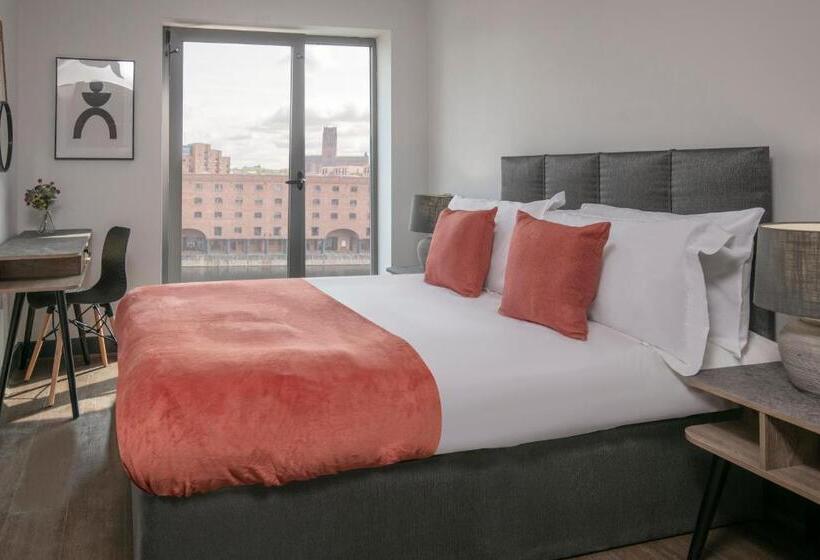 Dockside Aparthotel, Best Western Signature Collection