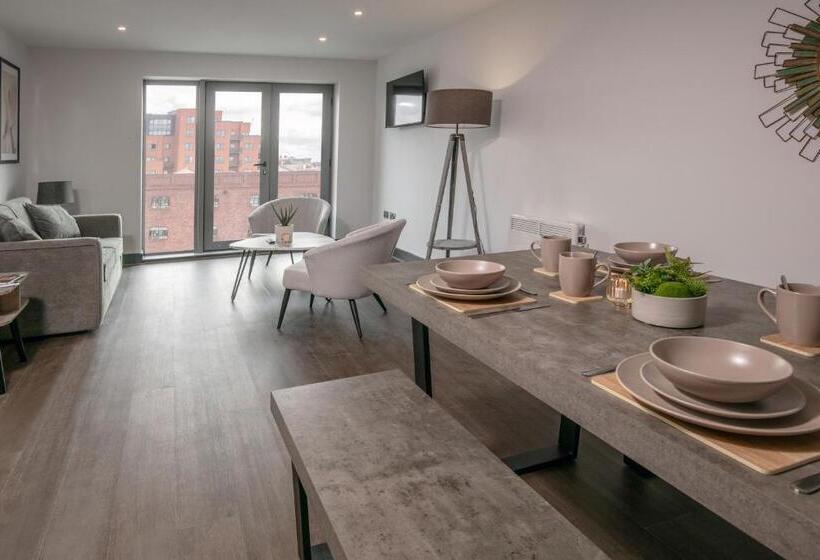 Dockside Aparthotel, Best Western Signature Collection