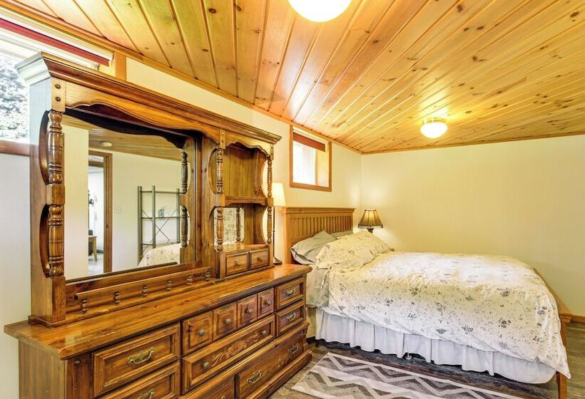 Duluth Lake House   Walk To Beach & Boat Ramp!