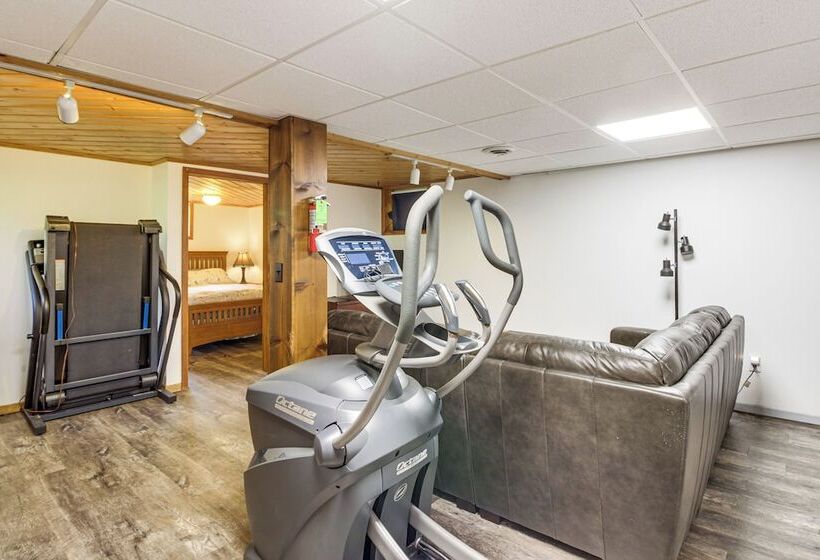 Duluth Lake House   Walk To Beach & Boat Ramp!