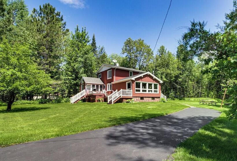 Duluth Lake House   Walk To Beach & Boat Ramp!