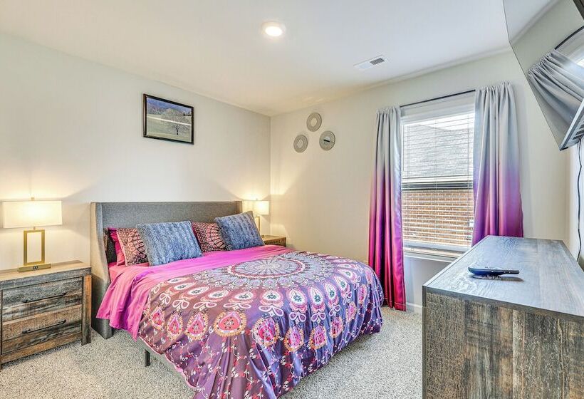 Family Friendly Triana Home Near Redstone Arsenal!