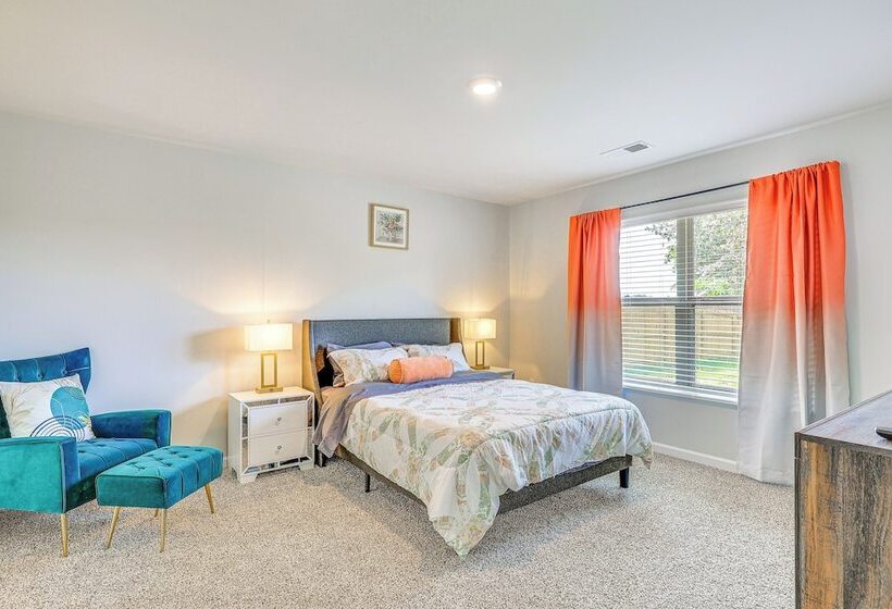 Family Friendly Triana Home Near Redstone Arsenal!