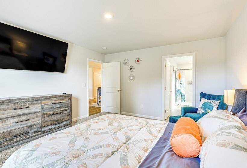 Family Friendly Triana Home Near Redstone Arsenal!