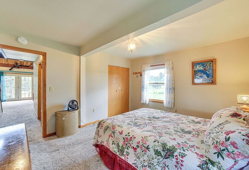 Germfask Home W/ Fire Pit, Grill & Yard Games!