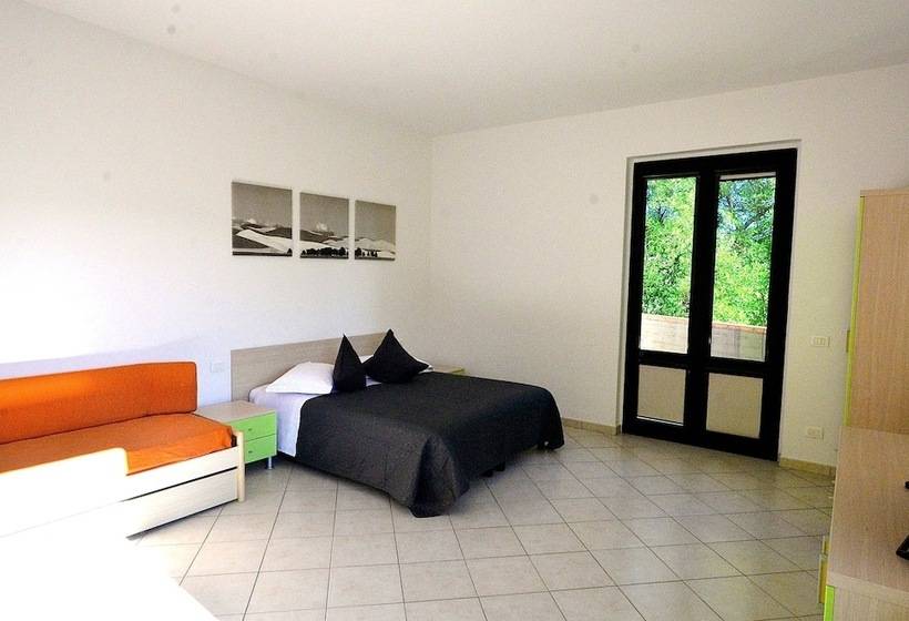 فندق فئة نجمة واحدة Residence Leccio