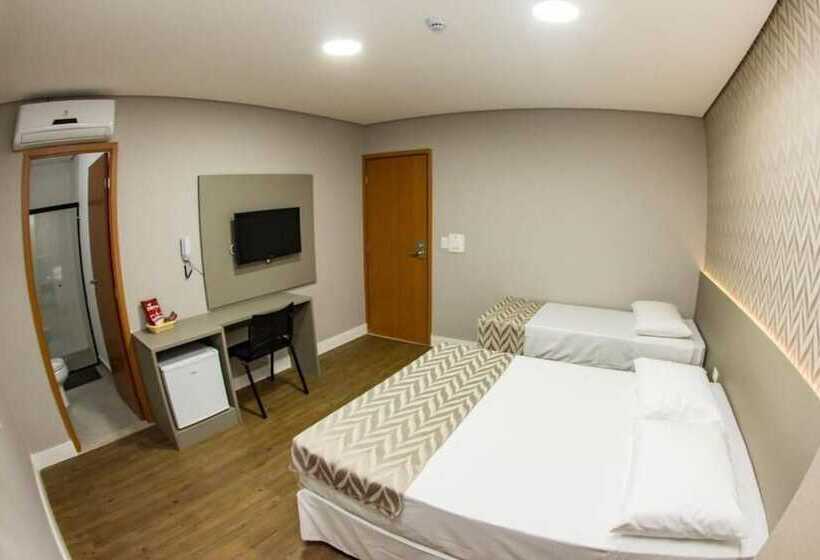 酒店 Florida Mall & Suites