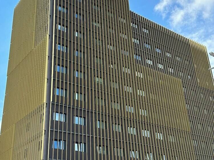 Отель Four Points By Sheraton Barcelona Airport