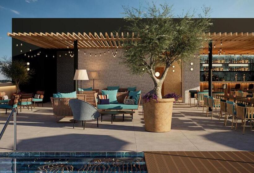 Отель Four Points By Sheraton Barcelona Airport