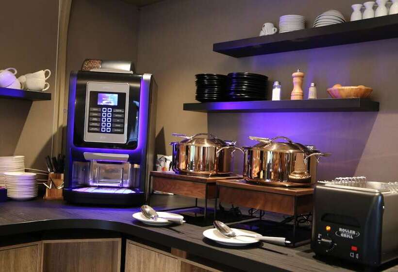 فندق Hôtellerie Du Roy