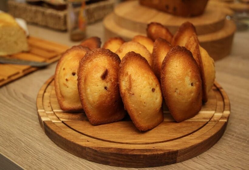 فندق Hôtellerie Du Roy