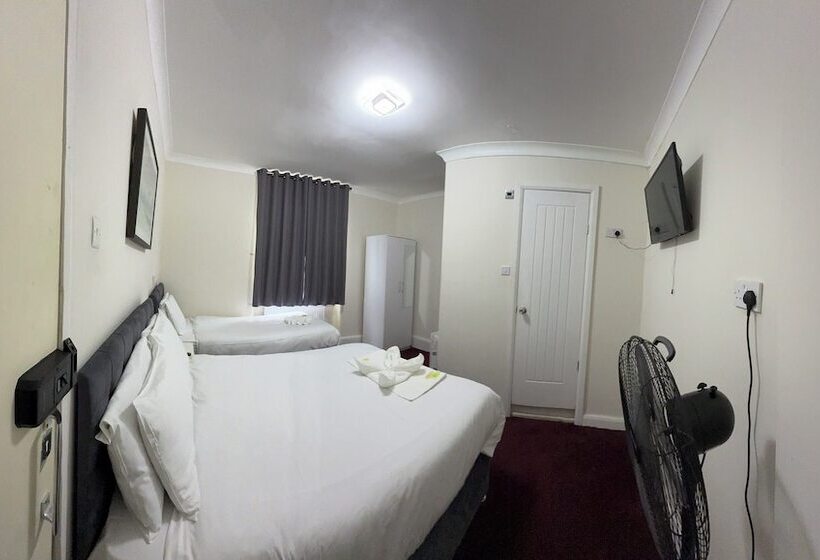 هتل Oban Victoria