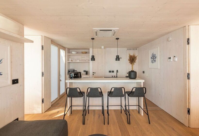 ホテル Oi Concept Village Pag