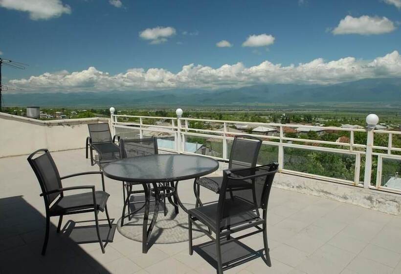 هتل Rcheuli Marani