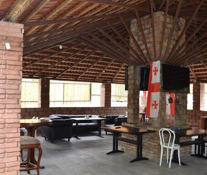 هتل Rcheuli Marani