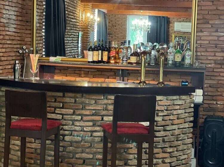 هتل Rcheuli Marani