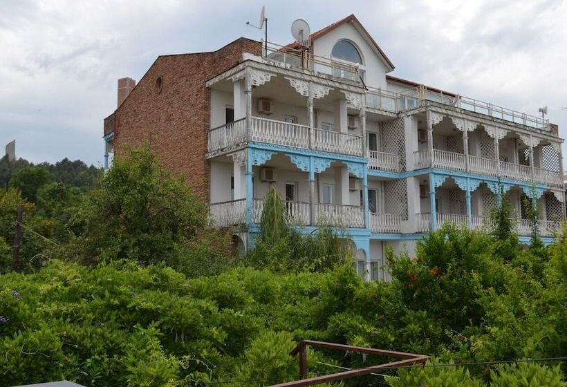 هتل Rcheuli Marani