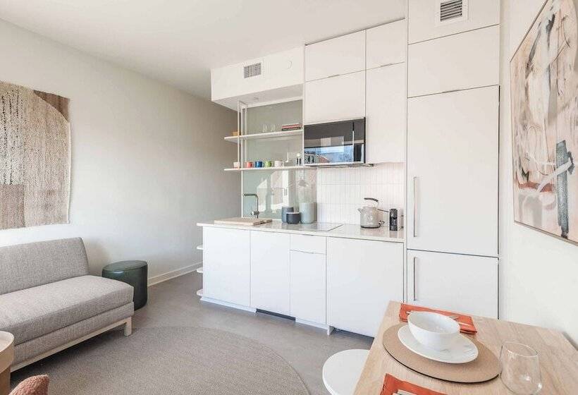 Отель Scout Living, Powered By Placemakr   Ponce City Market