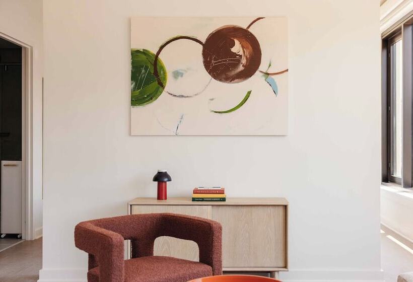 Отель Scout Living, Powered By Placemakr   Ponce City Market