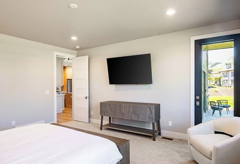 Jordanelle By Avantstay Next To The Reservoir!