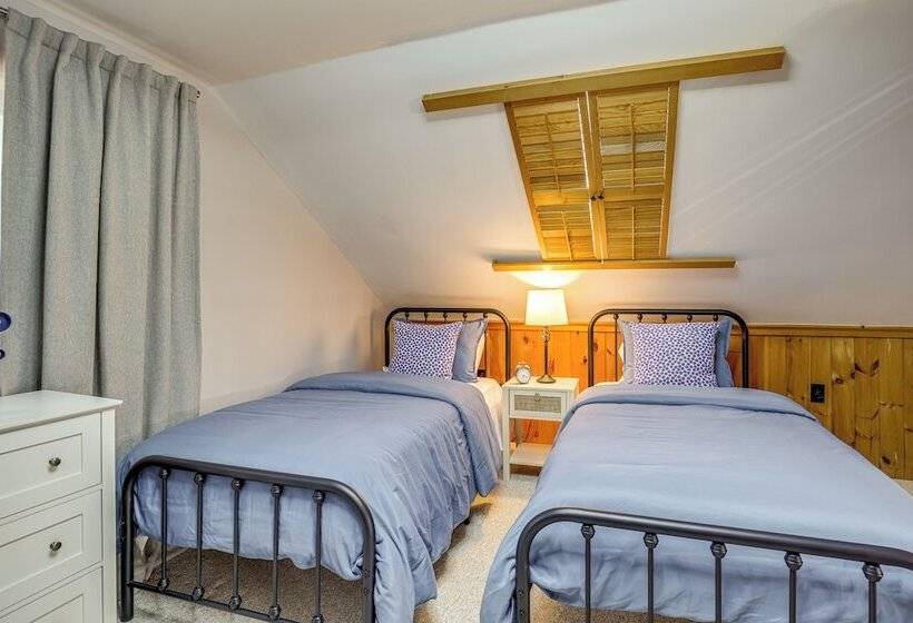 Keuka Lake Cabin W/ Boat Dock Access & Fire Pit!