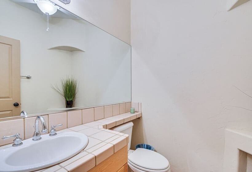 Lake Havasu City Gem: Pool & Hot Tub, Near Boating