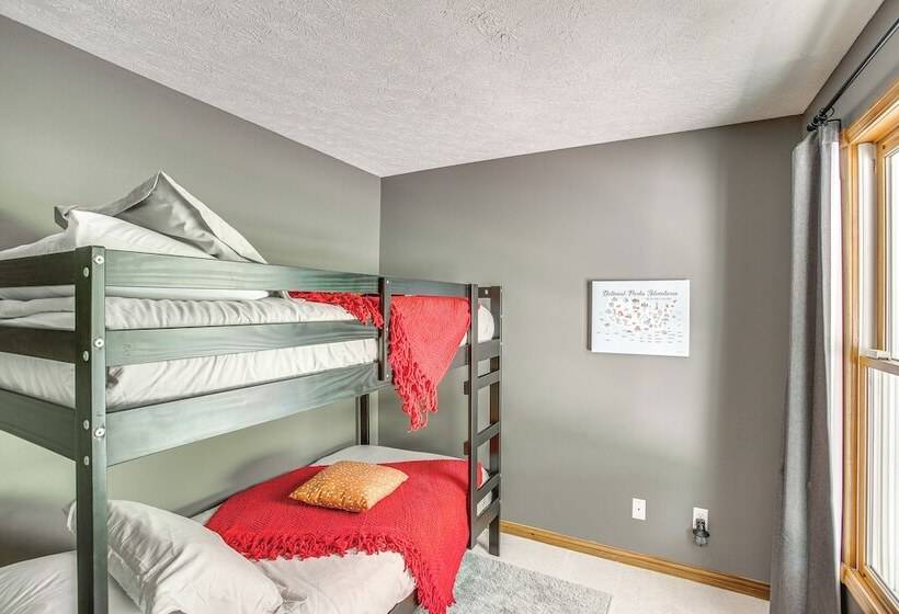 Lakefront Home W/ Deck, Near Mammoth Cave Park!