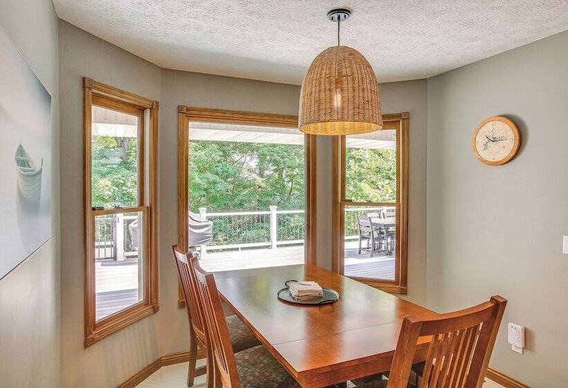 Lakefront Home W/ Deck, Near Mammoth Cave Park!