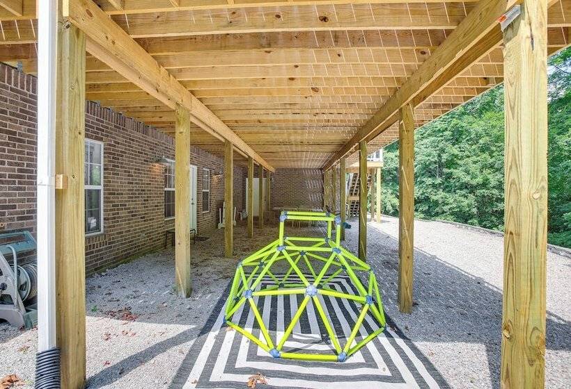 Lakefront Home W/ Deck, Near Mammoth Cave Park!