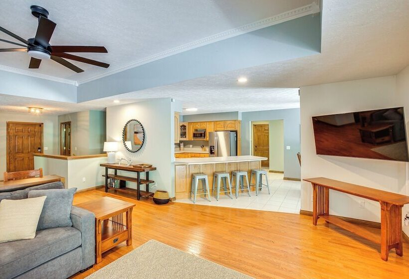 Lakefront Home W/ Deck, Near Mammoth Cave Park!