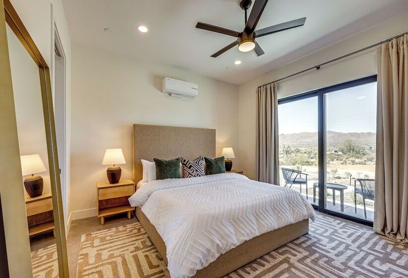 ~ 10 Mi To Joshua Tree: Luxe Yucca Valley Home