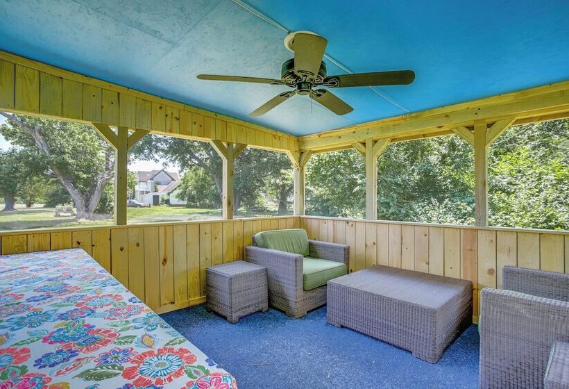 Maryland Retreat: Walk To Bay, Beach & Boat Ramp!