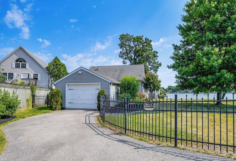 Middle River Retreat W/ 150  Pier: Dogs Welcome!