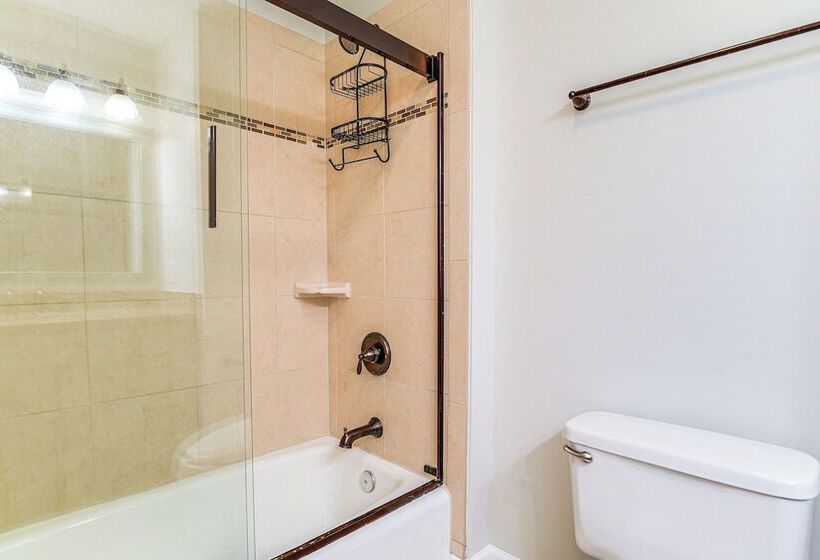 Middle River Retreat W/ 150  Pier: Dogs Welcome!