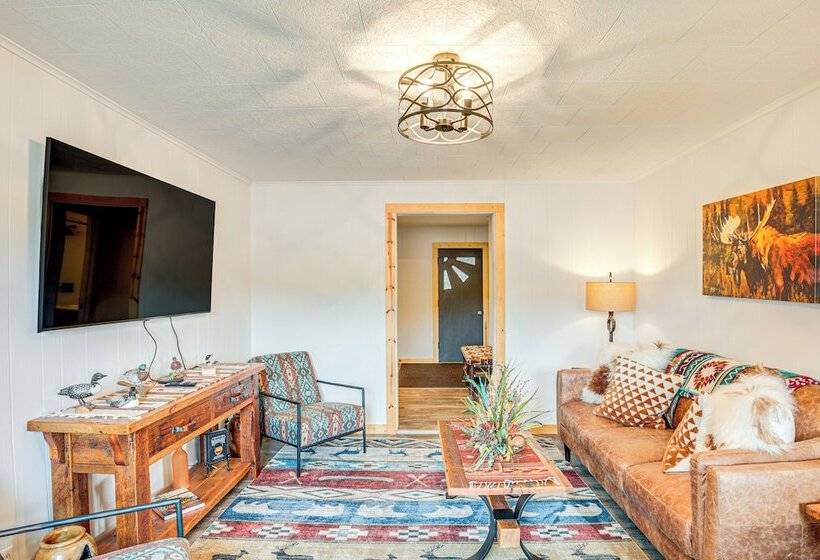 Northwood Tours Escape  W/ Boat Dock Access!