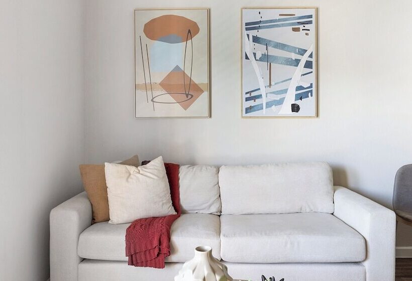 Mission Hill By  Landing