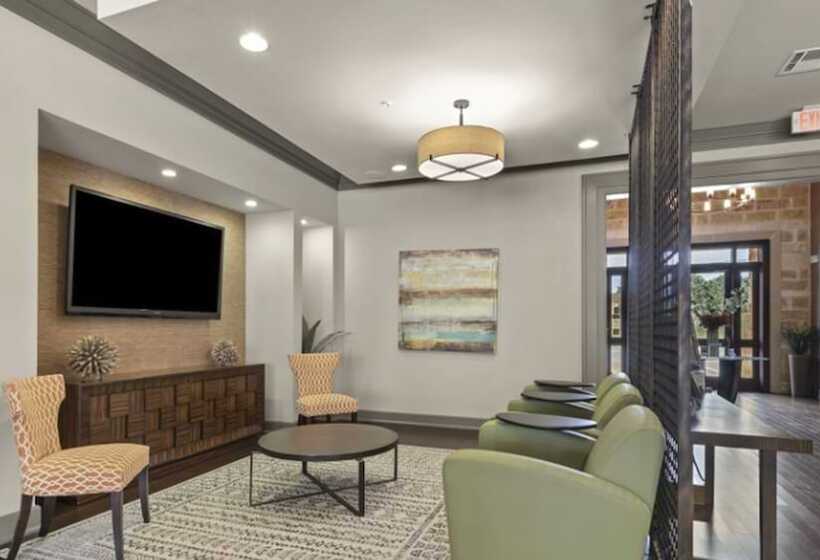 Mission Hill By  Landing