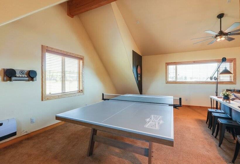 Mountain View Flagstaff Cabin: 8 Mi To Snowbowl!